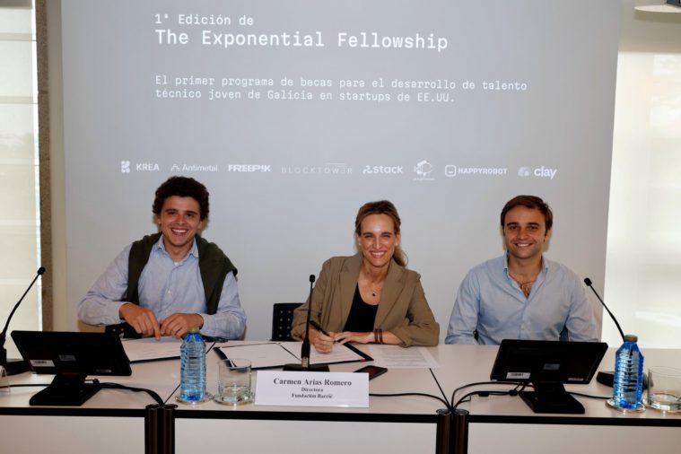 Guli Moreno and Dume Melé with representatives of the Barrié Foundation